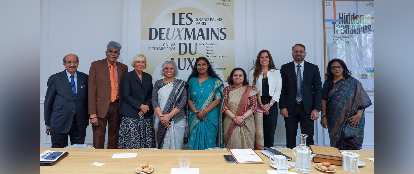 Smt. Neelam Shami Rao, Secretary, Textiles held an engaging interaction with Mrs. Bénédicte Épinay, President & CEO of Comité Colbert