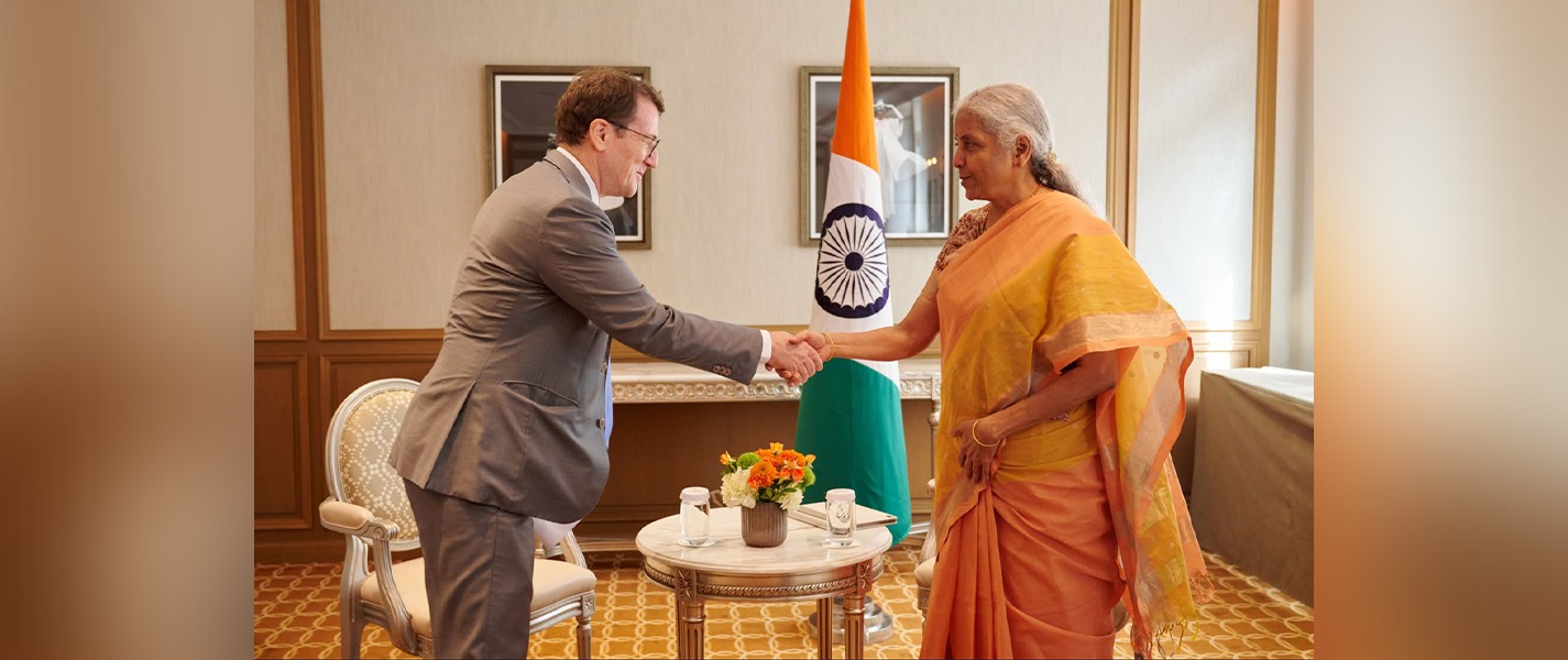Union Minister for Finance & Corporate Affairs Smt. Nirmala Sitharaman met Mr. Yann Gérardin, Deputy Chief Executive Officer and Executive Chairman of Corporate & Institutional Banking, BNP Paribas, in Paris.