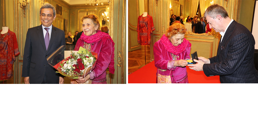 Ambassador Jawed Ashraf honoring Mohanjeet Grewal on 50 years of her store ‘Mohanjeet’ in Paris, a pioneer of Indian textiles in France. Mayor Jean-Pierre Lecoq awarded her the Medal of Honor of the 6th district Mairie du 6e arrondissement de Paris   An evening that witnessed participation from the world of fashion, media and lifestyle & lay emphasis on use of #Khadi common thread to bind the two cultures!