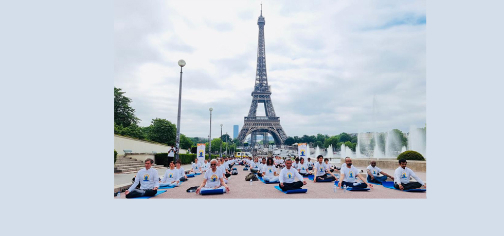 Embassy of India, Paris celebrates 8th International Day of Yoga at iconic Trocadero Garden, Eiffel Tower